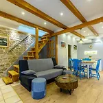 Kulak Holiday home *