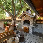 度假居 Kulak Konjevrate