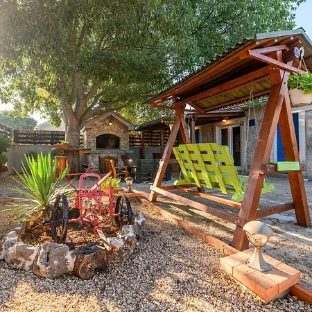 Casa de Férias Kulak Konjevrate