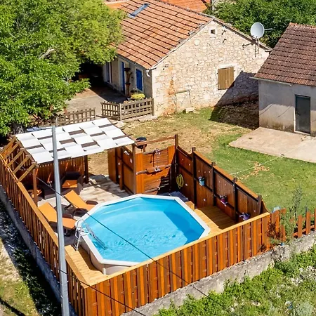 Kulak Hébergement de vacances *
