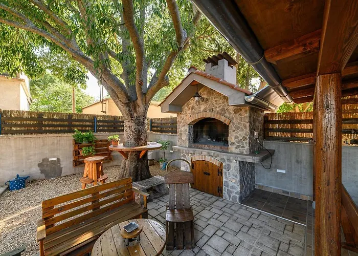 Vakantiehuis Kulak Konjevrate